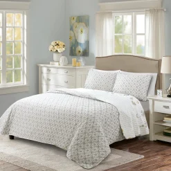 Adalia 3 Piece Quilt Set