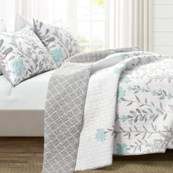 Aprile 3 Piece Quilt Set