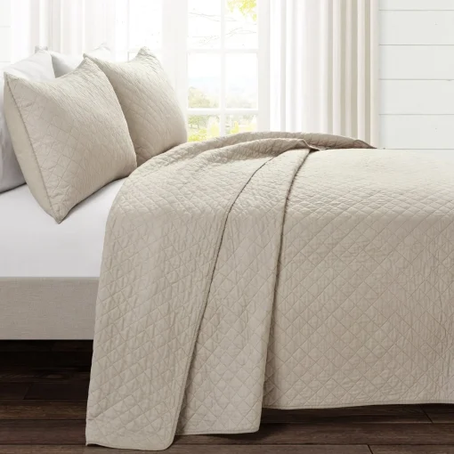 Ava Diamond Oversized Cotton Quilt Set