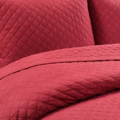 Ava Diamond Oversized Cotton Quilt Set