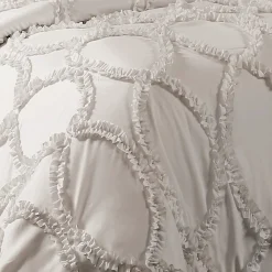 Avon 3 Piece Comforter Set