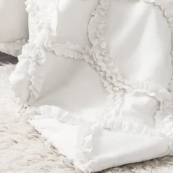 Avon 3 Piece Comforter Set