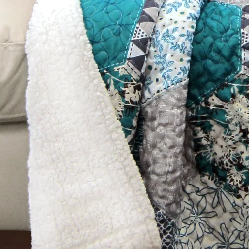 Briley Throw Sherpa