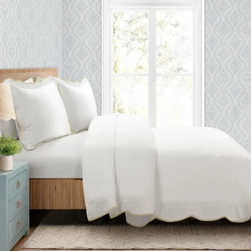 Coastal Chic Scalloped Edge 3 Piece Comforter Set