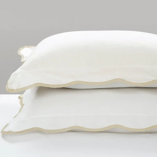 Coastal Chic Scalloped Edge 3 Piece Comforter Set