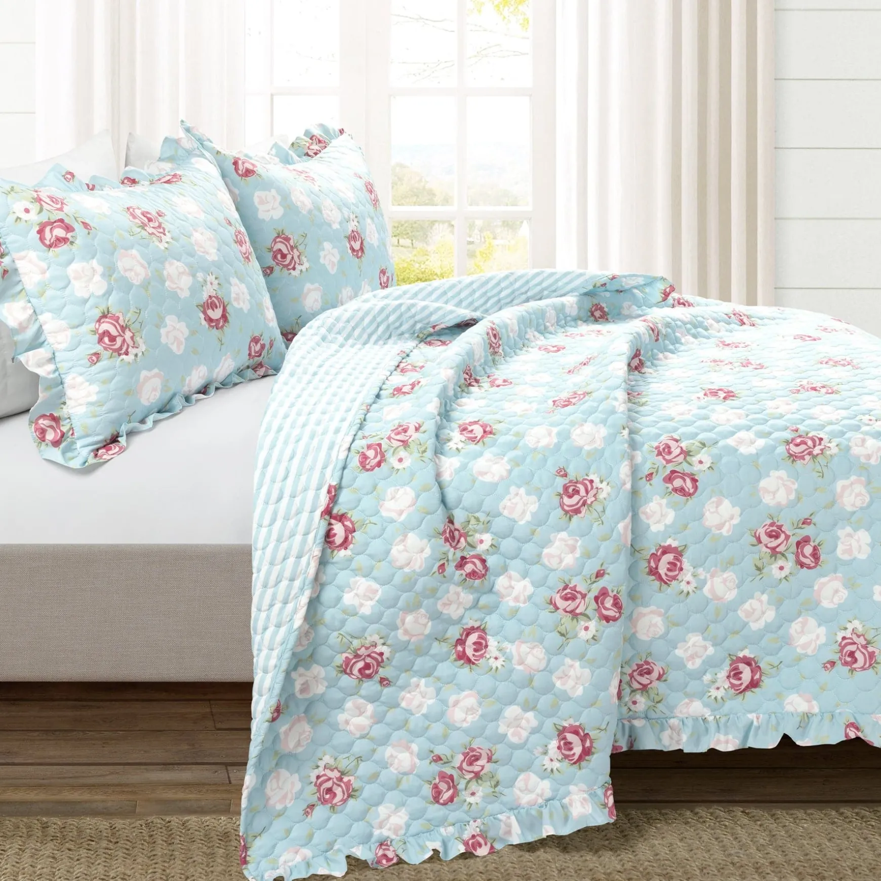 Cottagecore Floral Ruffle Quilt 3 Piece Set