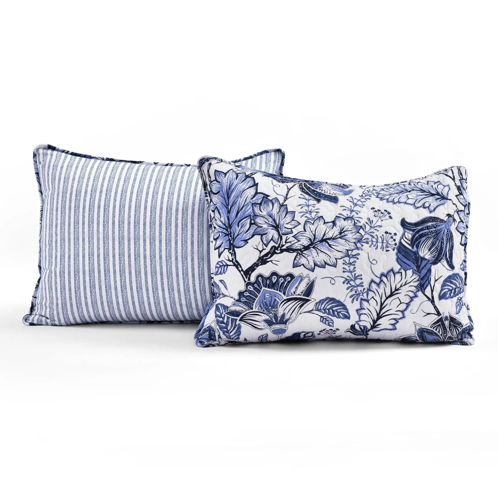 Cynthia Jacobean 3 Piece Quilt Set