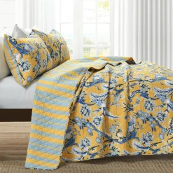 Dolores 3 Piece Quilt Set