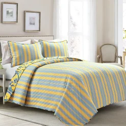 Dolores 3 Piece Quilt Set