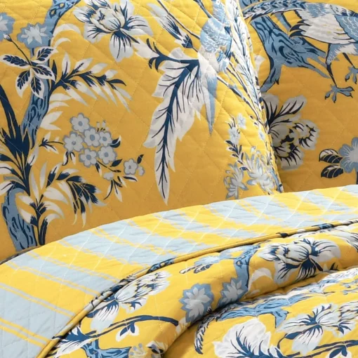 Dolores 3 Piece Quilt Set
