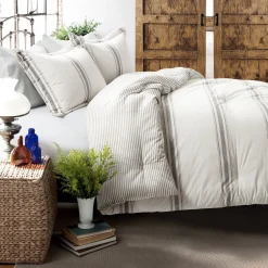 Farmhouse Stripe Reversible Comforter Set