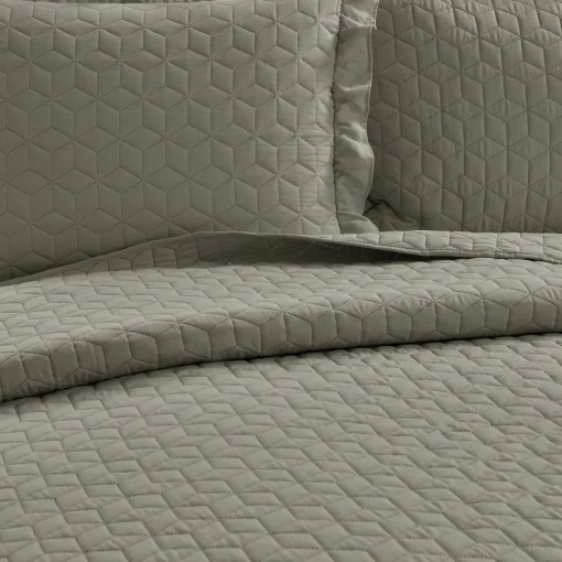 French Country Geo Ruffle Skirt 3 Piece Bedspread Set