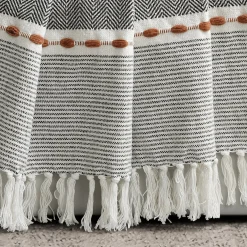 Herringbone Stripe Yarn Dyed Cotton Woven Tassel Throw