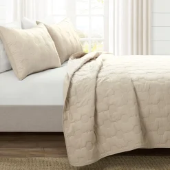 Hexagon Honeycomb Textured Cotton Quilt 3 Piece Set