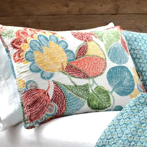 Layla 3 Piece Quilt Set