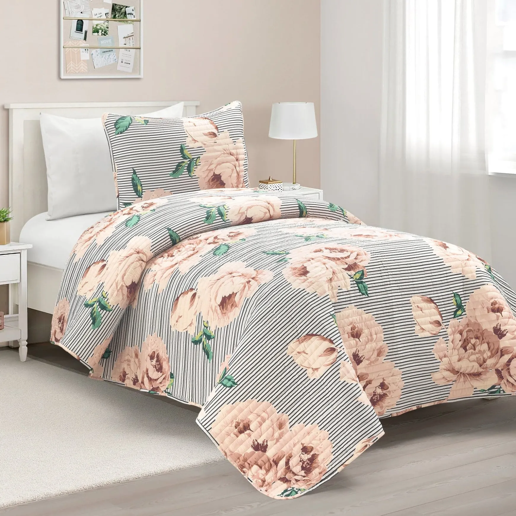 Mira Vintage Floral Oversized Quilt Set