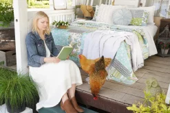 Pom Pom Stripe Quilt 3 Piece Set