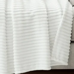 Super Cozy Ultra Soft Ribbed Faux Fur Throw