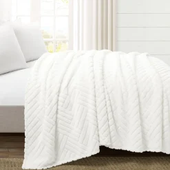 Super Cozy Ultra Soft Sherpa Jacquard Geo Blanket/Bedspread