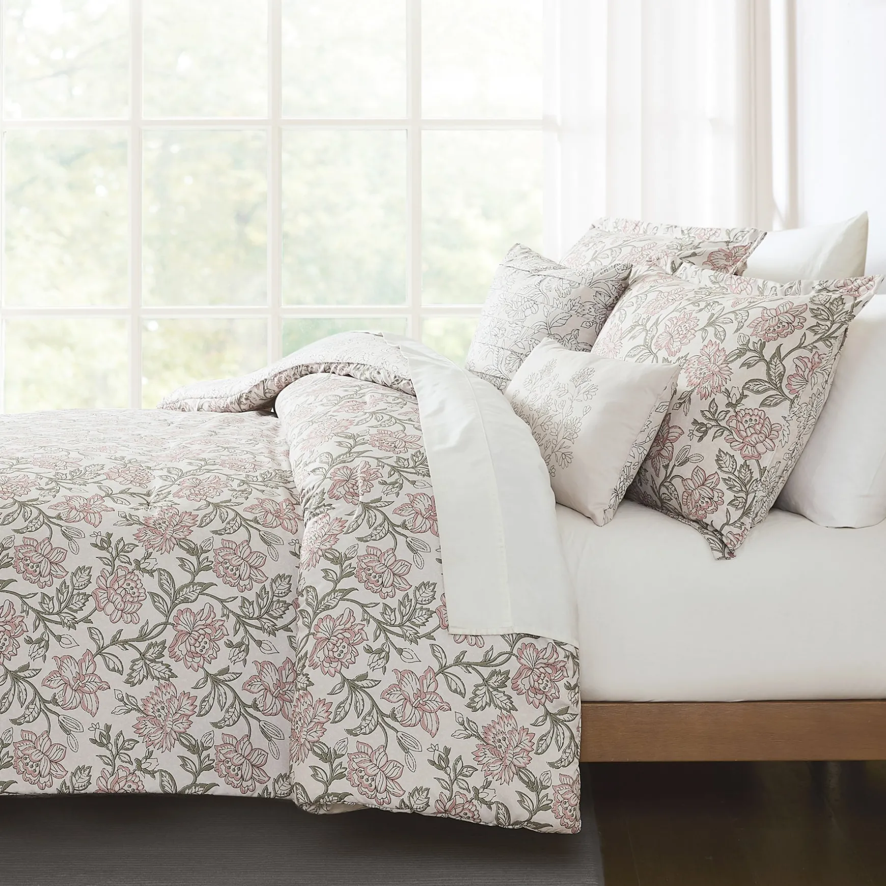 Zara Floral Block Reversible Comforter 5Pc Set